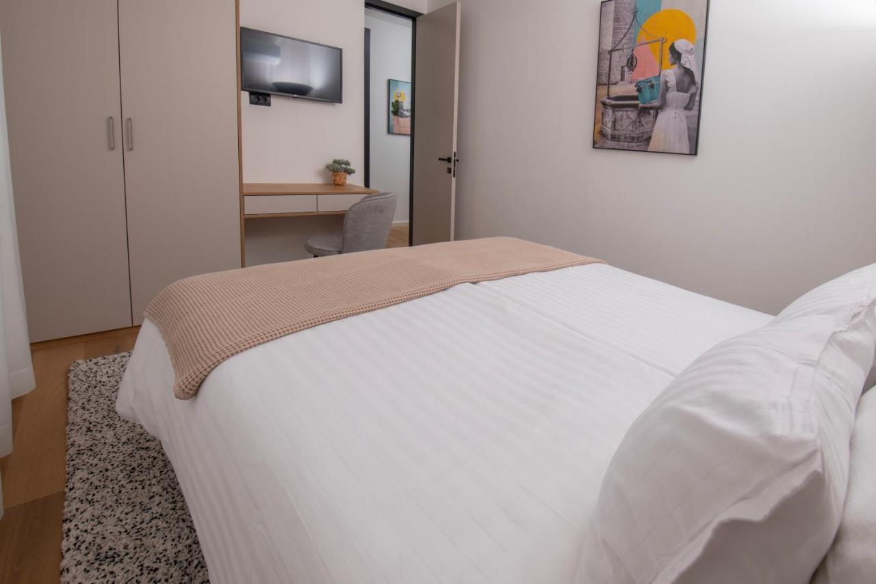 Family & Friends Pula - Top Floor - Free Parking Экстерьер фото