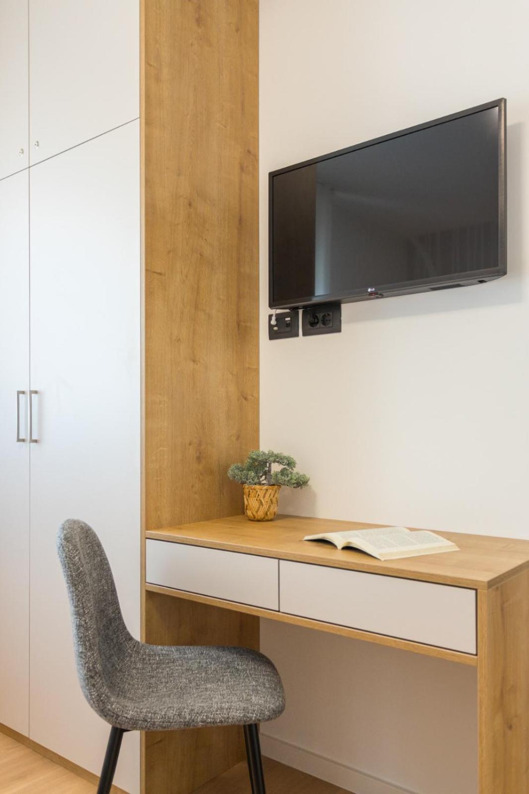 Family & Friends Pula - Top Floor - Free Parking Экстерьер фото