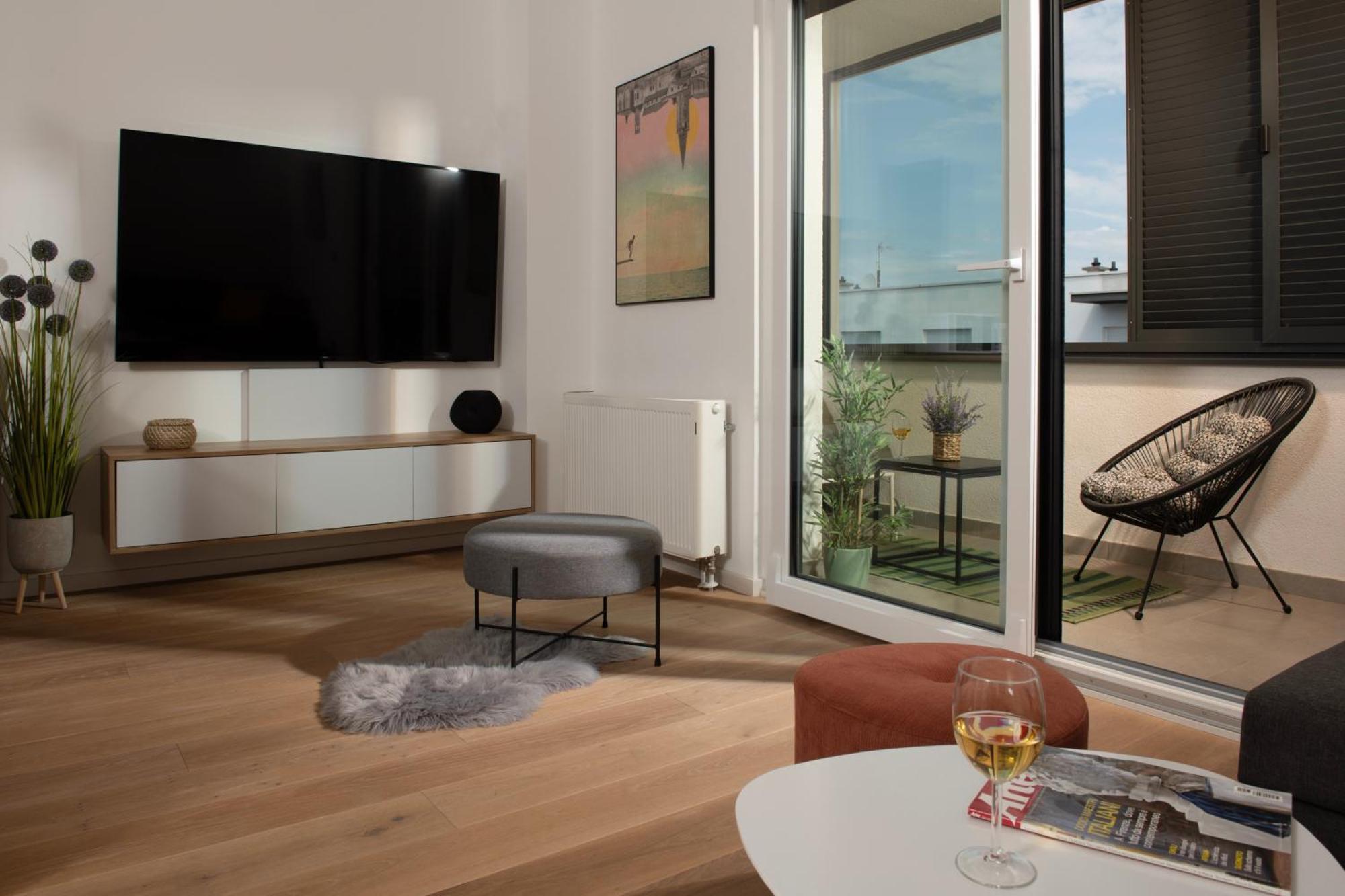 Family & Friends Pula - Top Floor - Free Parking Экстерьер фото